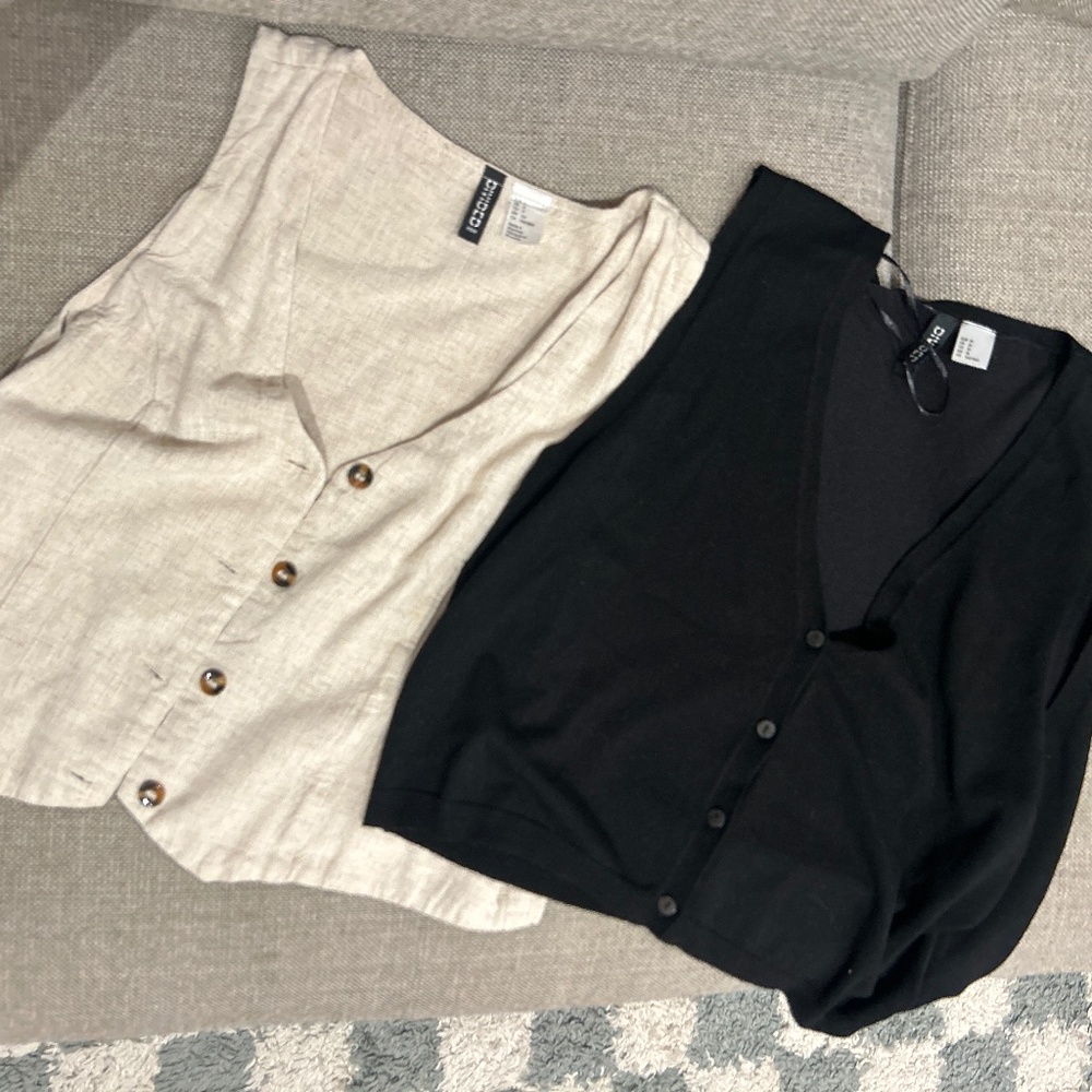 H&M Vest Set (Black + Beige)